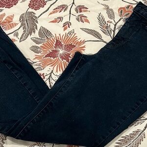 NYDJ Women's Midnight Skinny Jeans. Size 6.